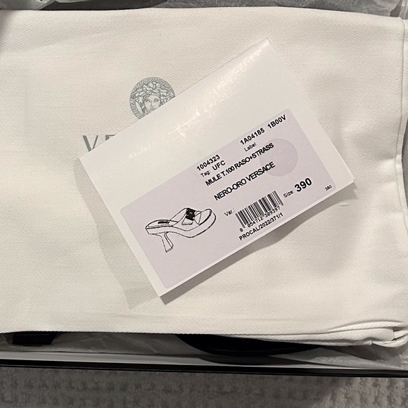 VERSACE MULE T.100 Raso + Strass Size 8.5 EUC like new - Picture 2 of 6